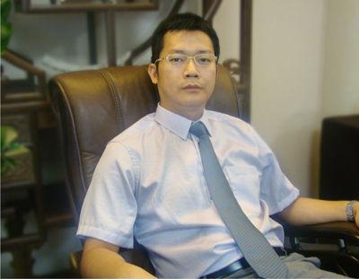 欧迈服饰款式多样可供挑选