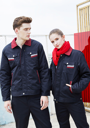 重庆可脱里涤棉纱卡深蓝棉衣