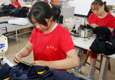 雅美制衣生产链