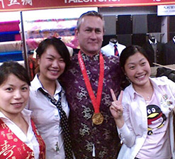 2008年奥运冠军们来我店定制！